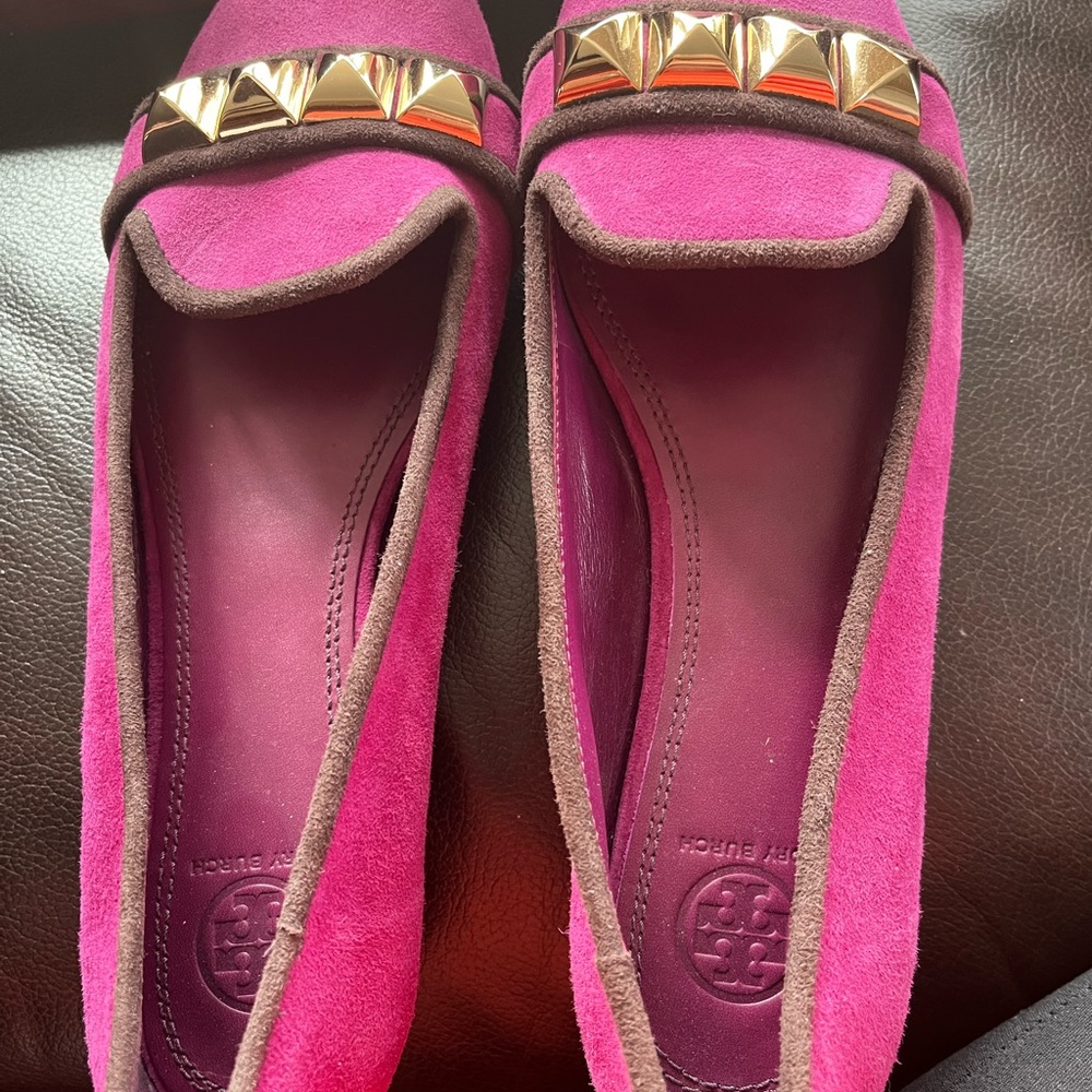 NEW Tory Burch suede flats 9.5 M